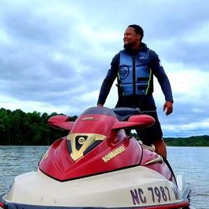 Meet your Posher, Jay